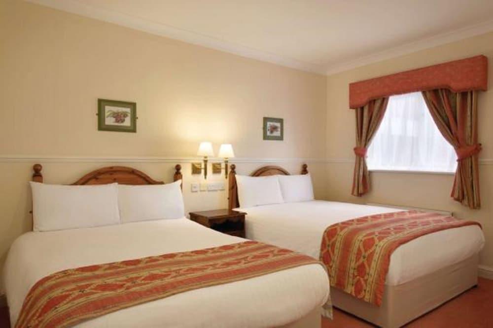 Urban Hotel แกรนแธม ภายนอก รูปภาพ